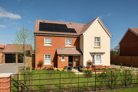 5 bedroom detached house for sale