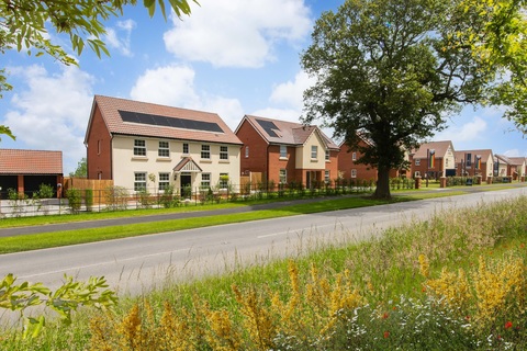 4 bedroom detached house for sale