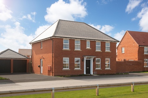 4 bedroom detached house for sale
