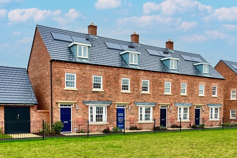 3 bedroom terraced house for sale