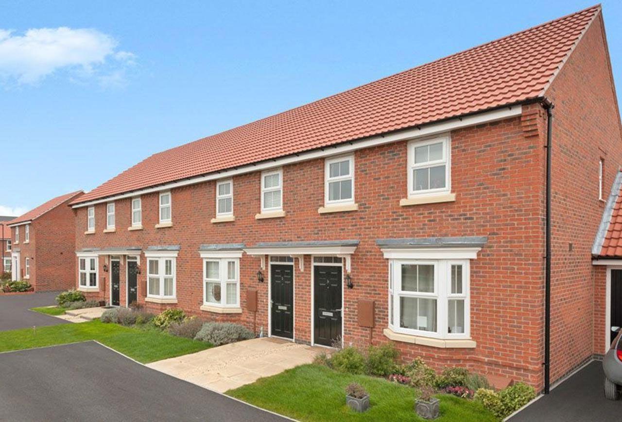 3 bedroom terraced house for sale