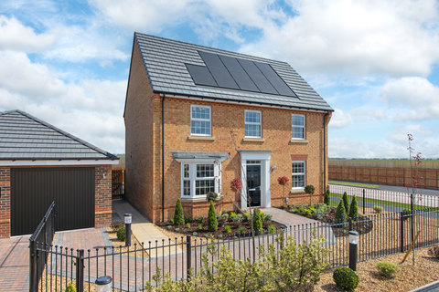 4 bedroom detached house for sale