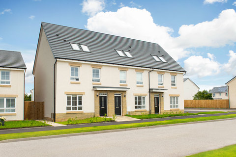 3 bedroom end terraced house for sale