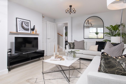 3 bedroom end terraced house for sale