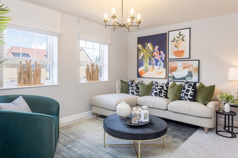 3 bedroom end terraced house for sale