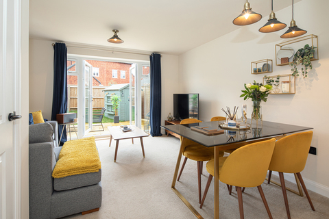 2 bedroom end terraced house for sale