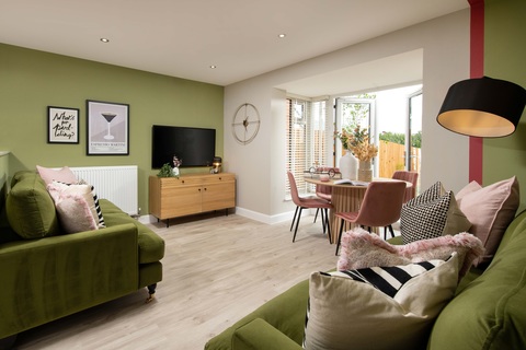 3 bedroom end terraced house for sale