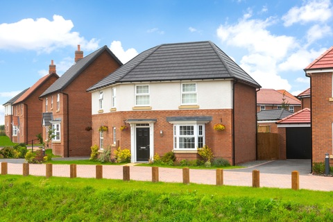 4 bedroom detached house for sale
