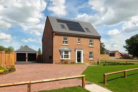 5 bedroom detached house for sale