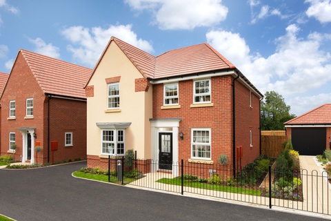 4 bedroom detached house for sale