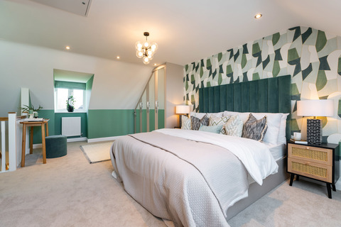 3 bedroom end terraced house for sale