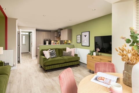 3 bedroom end terraced house for sale