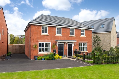 3 bedroom semi detached house for sale