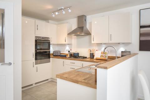 3 bedroom end terraced house for sale