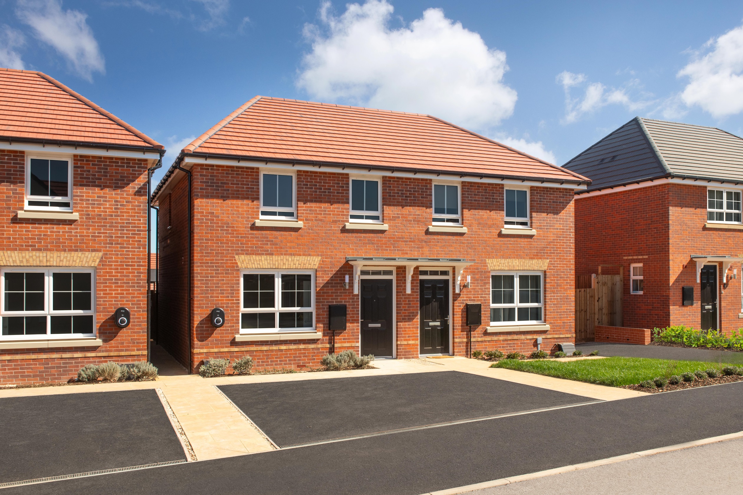 Studio end terraced house for sale