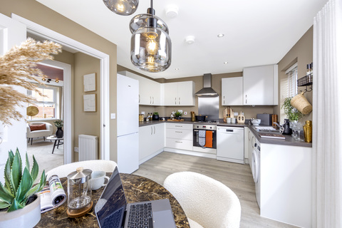3 bedroom end terraced house for sale