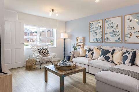 3 bedroom end terraced house for sale