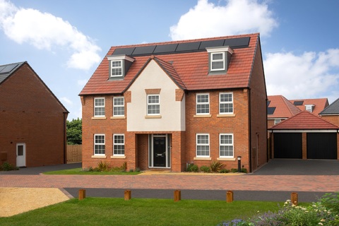 5 bedroom detached house for sale