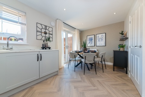 3 bedroom end terraced house for sale