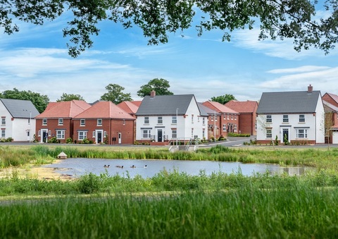 3 bedroom end terraced house for sale