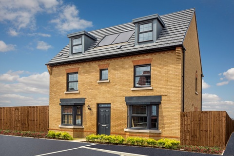 4 bedroom detached house for sale