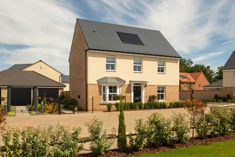 4 bedroom detached house for sale