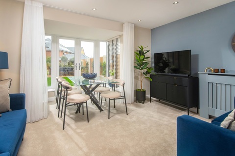 3 bedroom end terraced house for sale