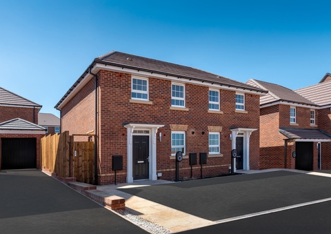 2 bedroom semi detached house for sale