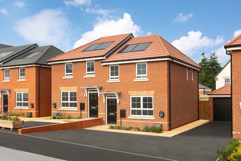 3 bedroom semi detached house for sale