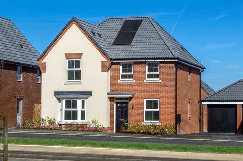 4 bedroom detached house for sale