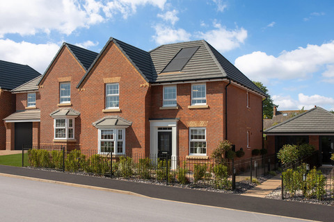 4 bedroom detached house for sale