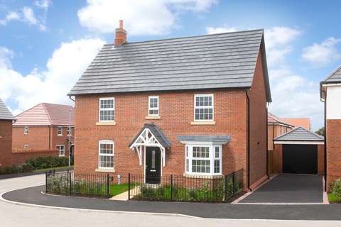 4 bedroom detached house for sale