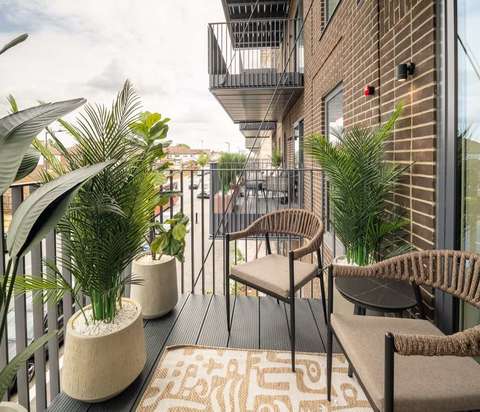 2 bedroom apartment for sale