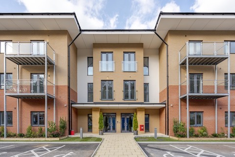 Godalming, Surrey GU7 