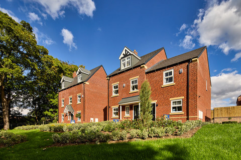 2 bedroom semi detached house for sale