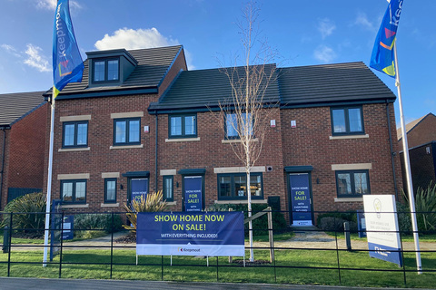 3 bedroom terraced house for sale