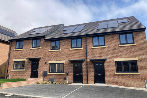 3 bedroom terraced house for sale