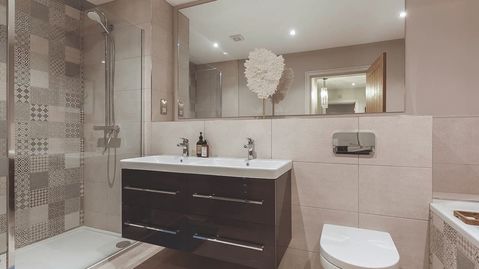 5 bedroom home for sale