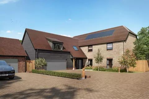 5 bedroom detached house for sale