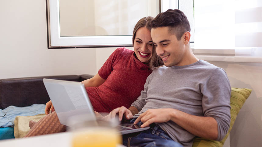 Redrow allows buyers to reserve in comfort at home