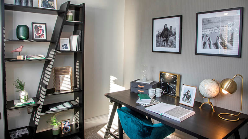 Show home office (Anwyl Homes)