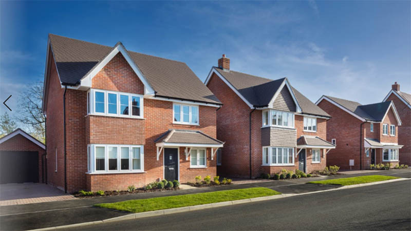 Catkin Gardens (Bovis Homes)