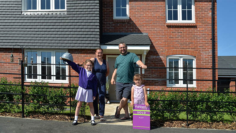Maria, Charlotte, Michael and Lara at home
