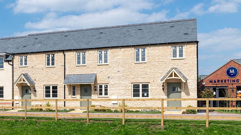 Launton Mews (Mulberry Homes)