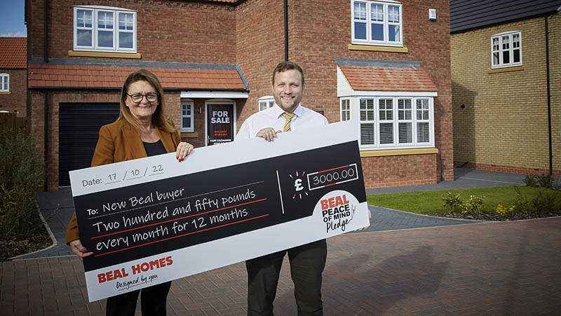 Sue Waudby and Jamie Barrington (Beal Homes)