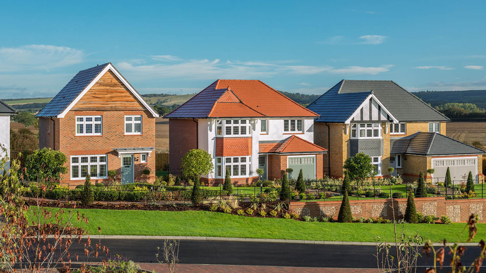 Ash Gardens street scene (Redrow)