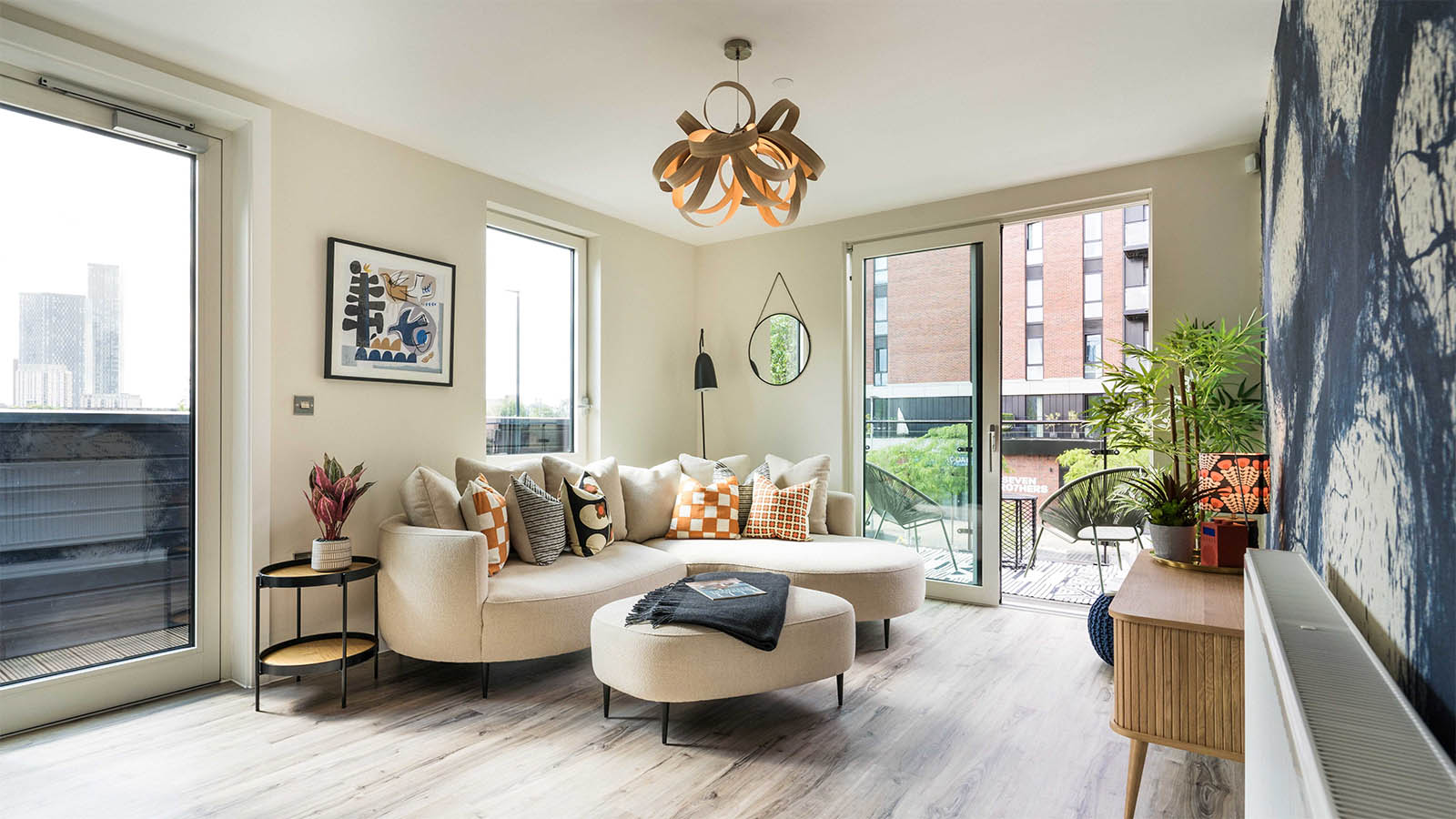 New show home at Railings