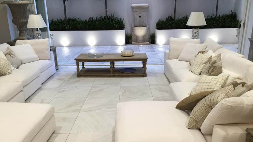Magnolia House patio (Aquinna)