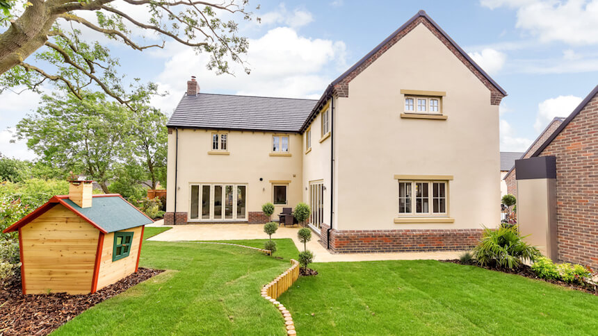 The garden at Stokes Rise show home