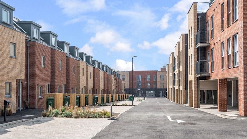 Amberdown (Hyde New Homes)